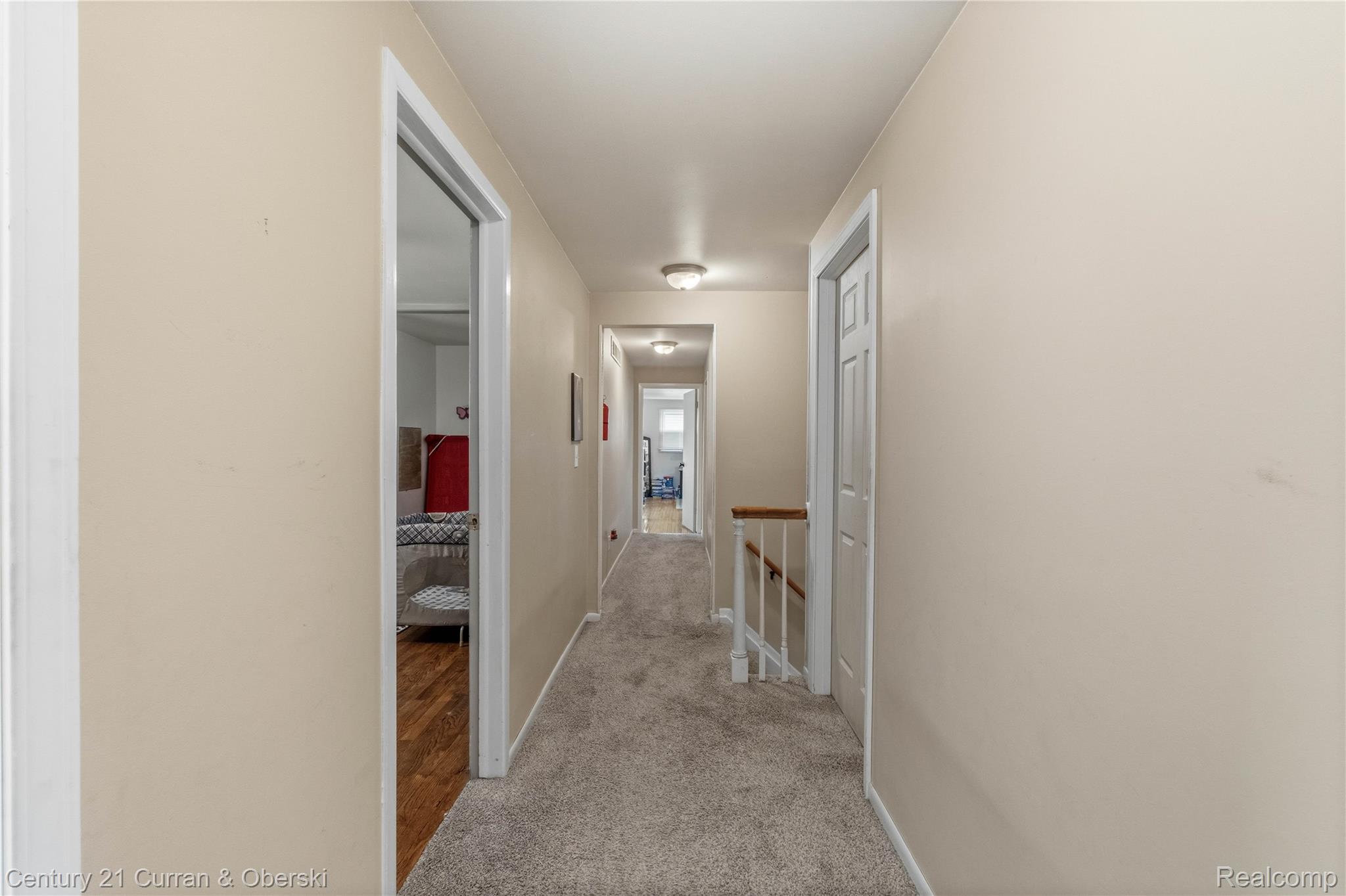 35484 35484 Bennett Street, Livonia, Michigan, 48152, USA, 6 Bedrooms Bedrooms, ,3 BathroomsBathrooms,Residential,For Sale,35484 Bennett Street,48cccbbc-518b-423c-b866-0b6ffb