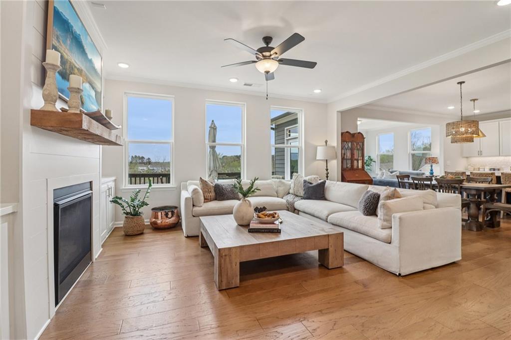 Welcome to luxury living in the heart of West Forsyth, where designer – image 16