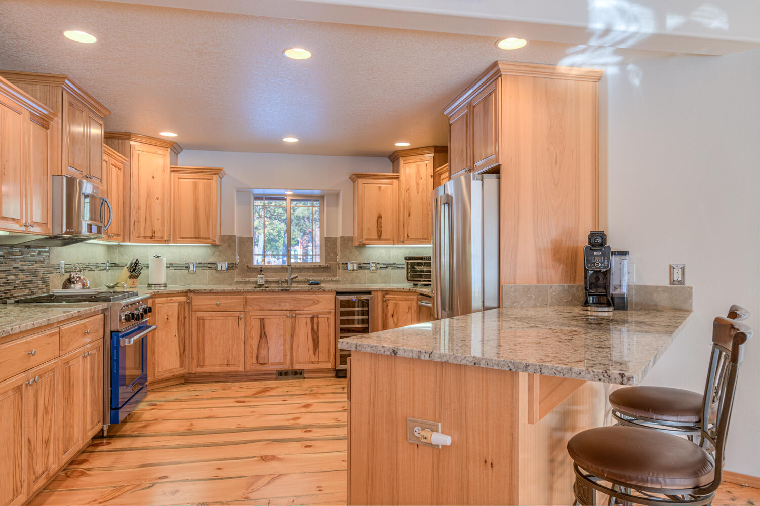 17879 17879 Kodiak Lane, Bend, Oregon, 97707, USA, 5 Bedrooms Bedrooms, ,3 BathroomsBathrooms,Residential,For Sale,17879 Kodiak Lane,220213741
