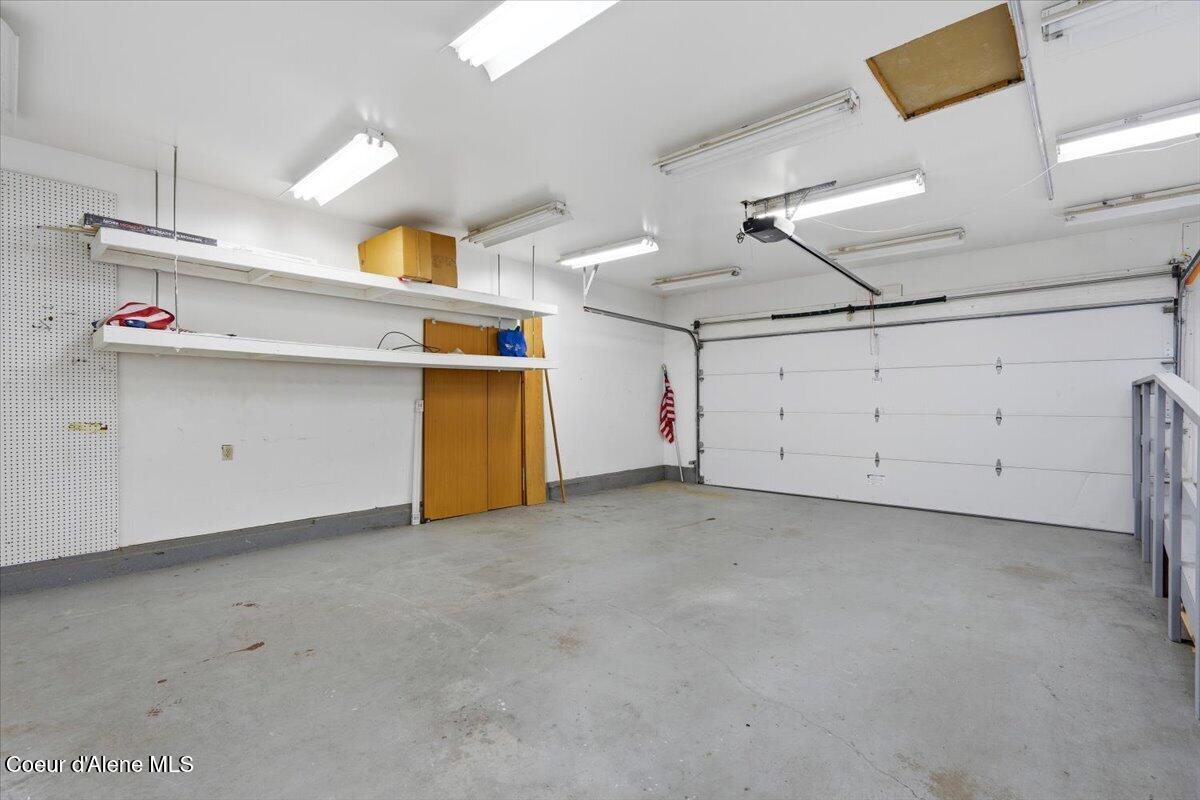 416 416 S Timber LN, Post Falls, Idaho, 83854, USA, 3 Bedrooms Bedrooms, ,2 BathroomsBathrooms,Residential,For Sale,416 S Timber LN,26-6682