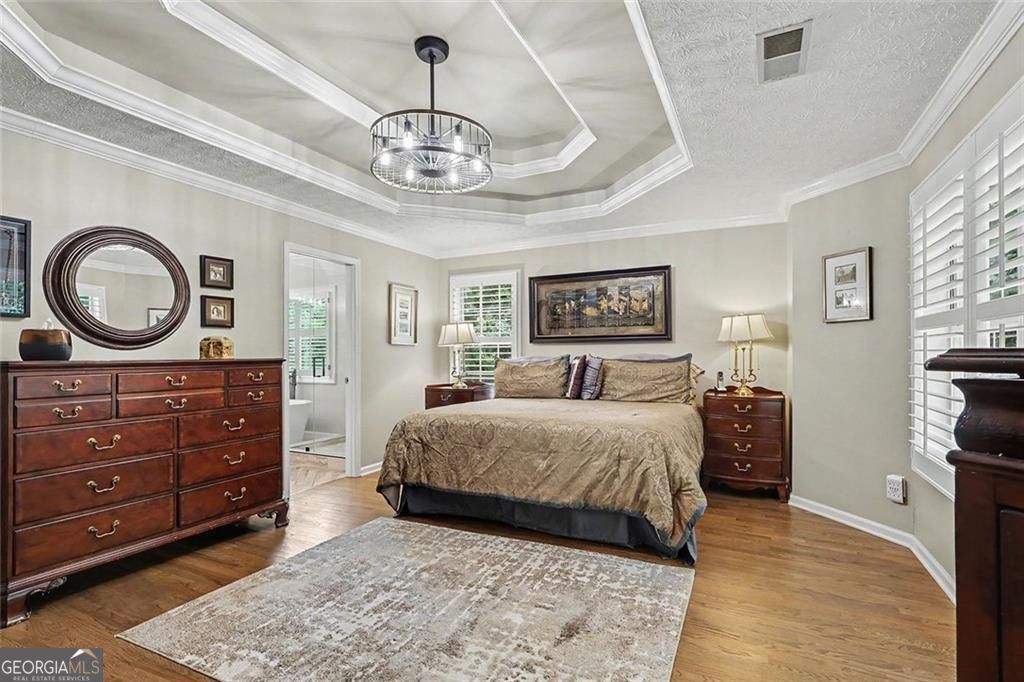 Welcome to this stunning home in beautiful Grayson, Georgia. Professio – image 24