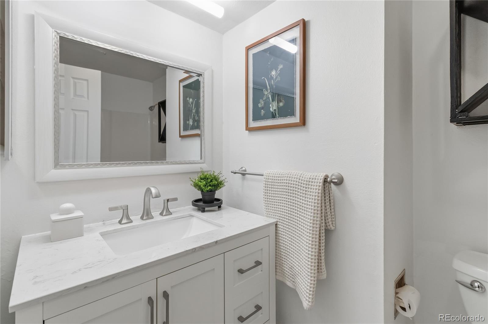 Lot 11 Blk 7 Bel-Vue Hts West 1st Flg – image 33