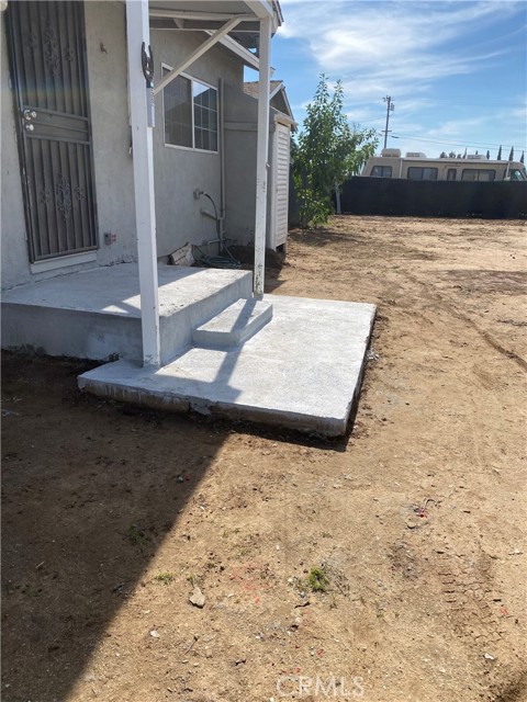 Exceptional mixed-use / commercial opportunity on an expansive approxi – image 22