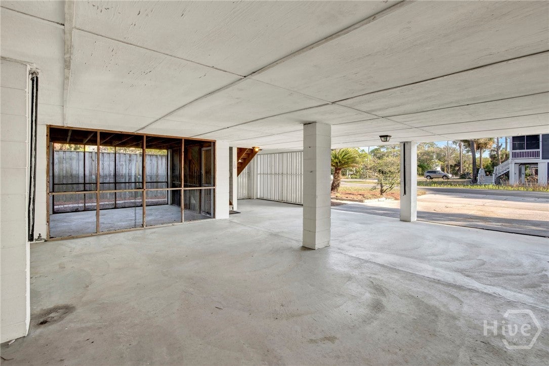 Located in the heart of Tybee Island, 407 7th Street offers the perfec – image 71