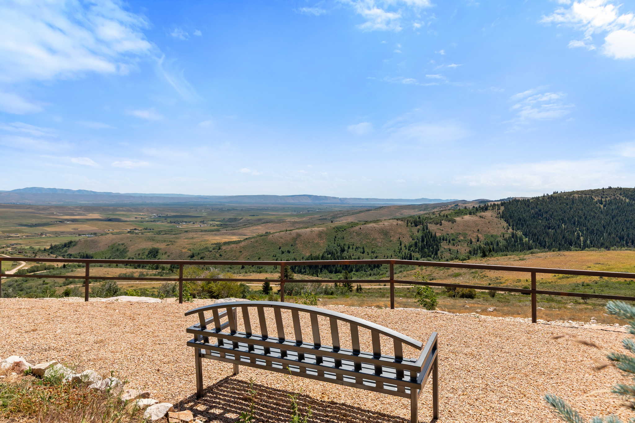 Set amid the breathtaking mountains of Bear Lake Valley, Liberty Ranch – image 41