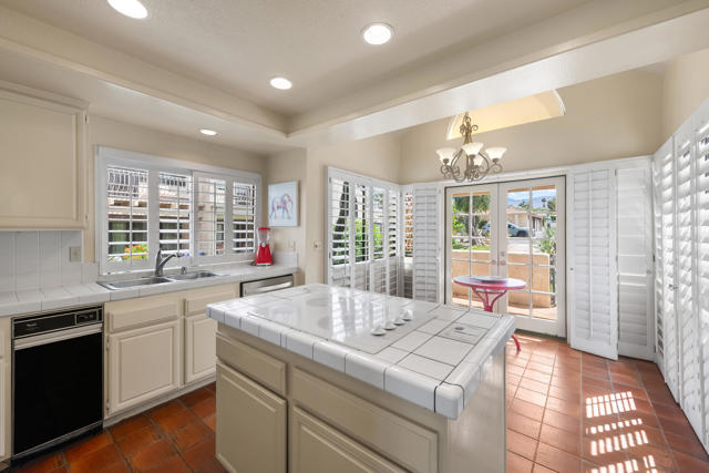 MAJOR PRICE IMPROVEMENT! Located just half a block from the world-clas – image 11