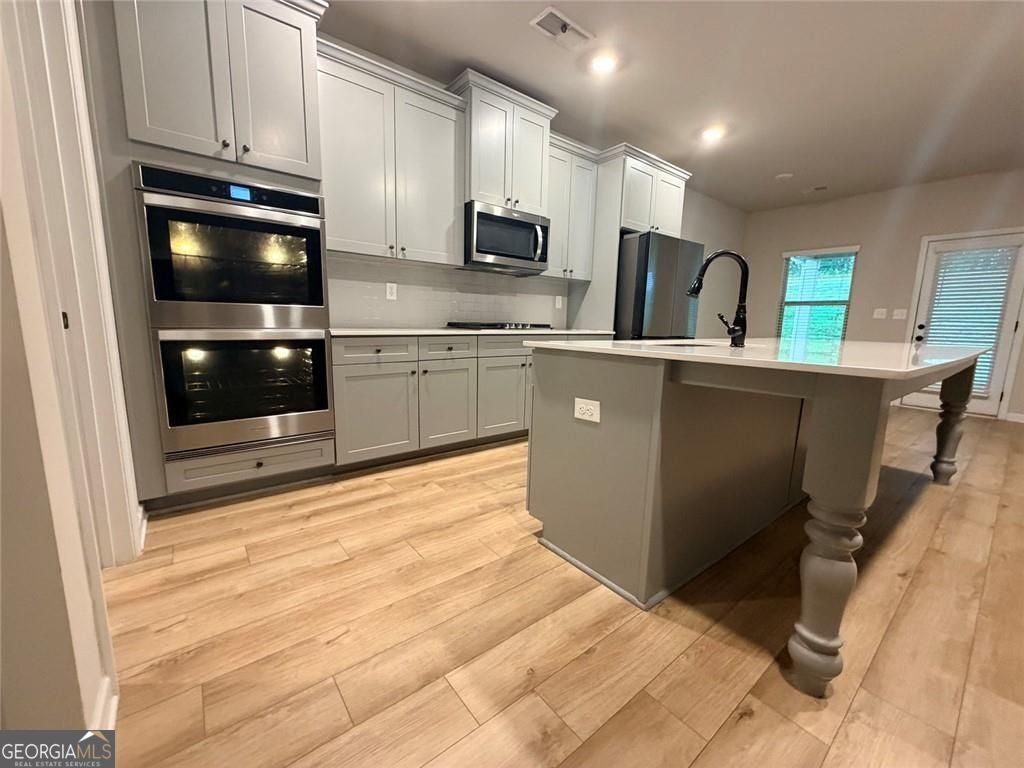 Why wait months for new construction when you can move into luxury tod – image 39