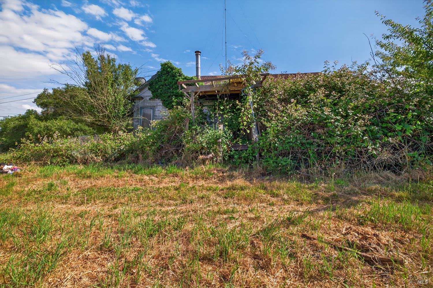 2095 2095 Goodwin Ave, Penngrove, California, 94951, USA, 2 Bedrooms Bedrooms, ,1 BathroomBathrooms,Residential,For Sale,2095 Goodwin Ave,326054176
