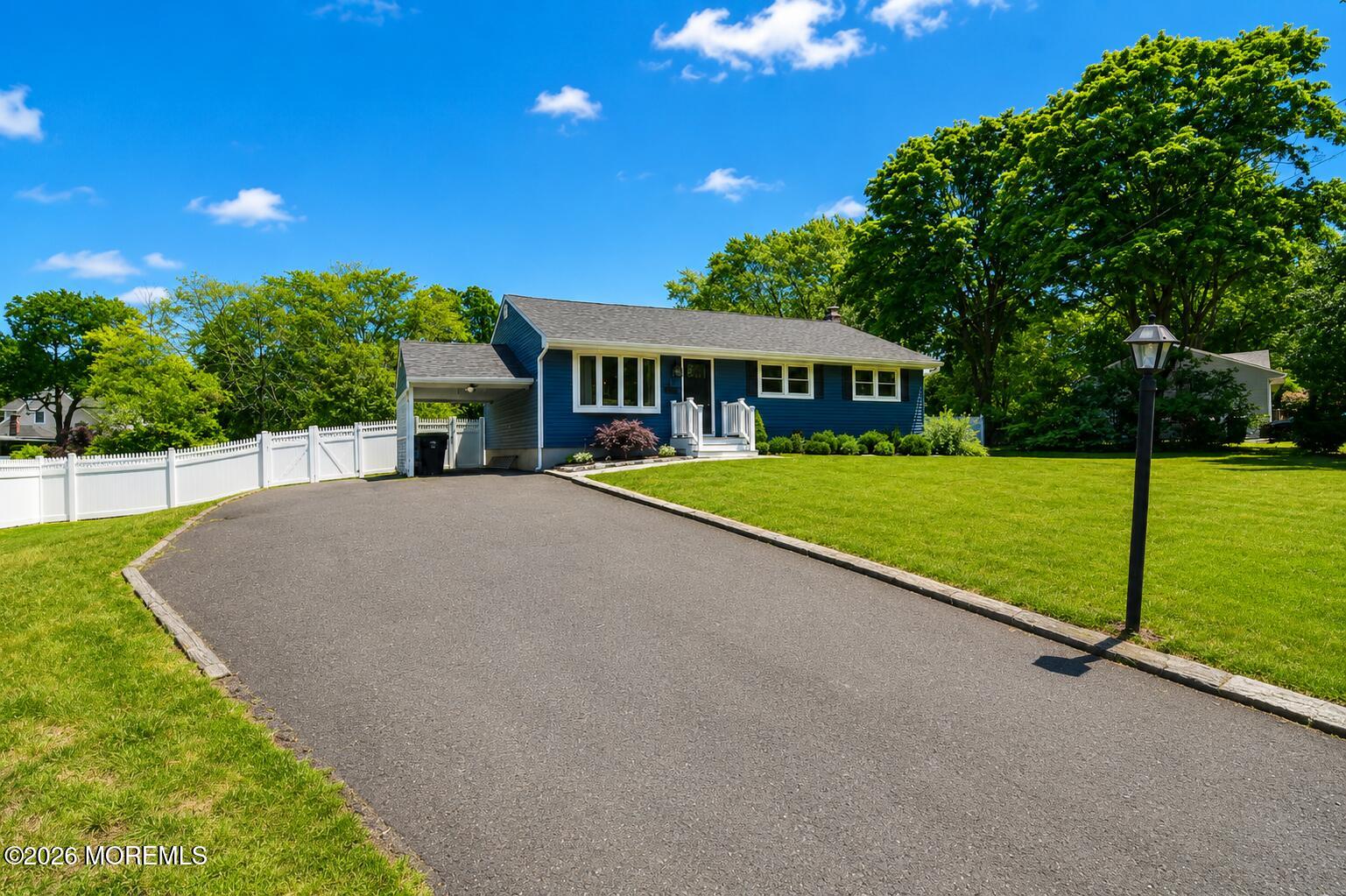 Dont miss this charming home situated on an oversized 145 x 147 lot in – image 2
