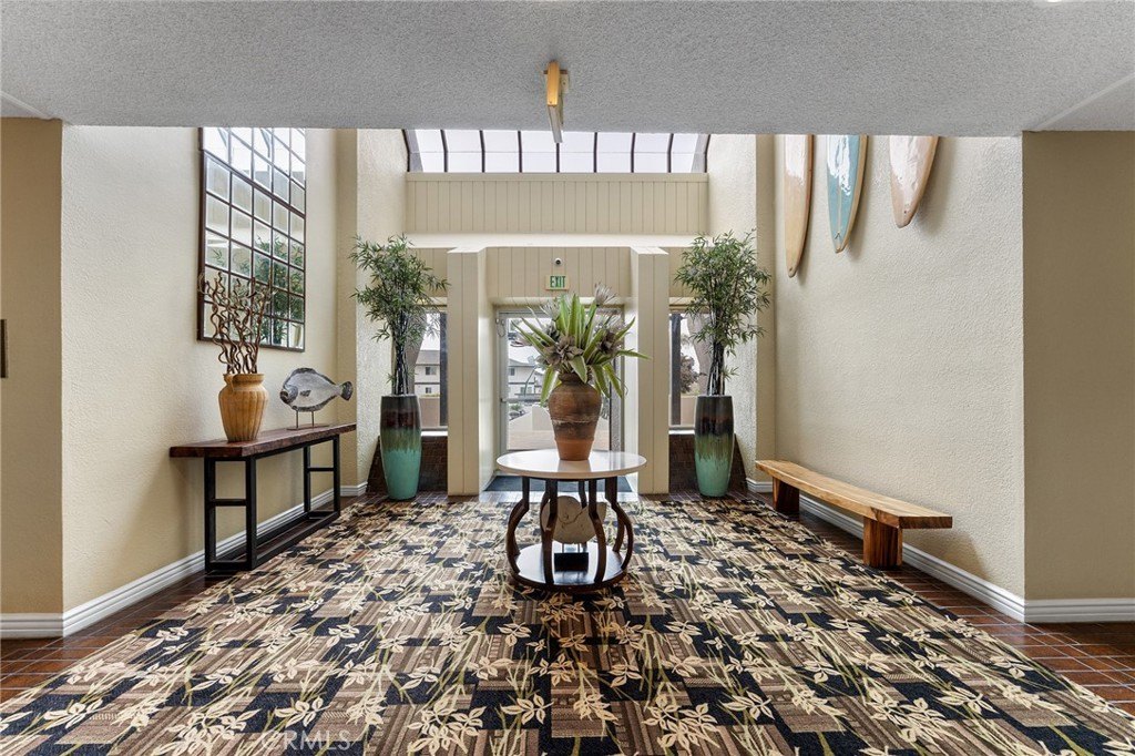 350 350 Paseo De Playa 113, Ventura, California, 93001, USA, 2 Bedrooms Bedrooms, ,1 BathroomBathrooms,Residential,For Sale,350 Paseo De Playa 113,CV25243927