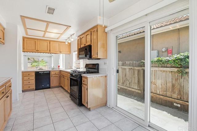 2194 2194 Luz Wy, Oceanside, California, 92056, USA, 3 Bedrooms Bedrooms, ,2 BathroomsBathrooms,Residential,For Sale,2194 Luz Wy,NDP2604585