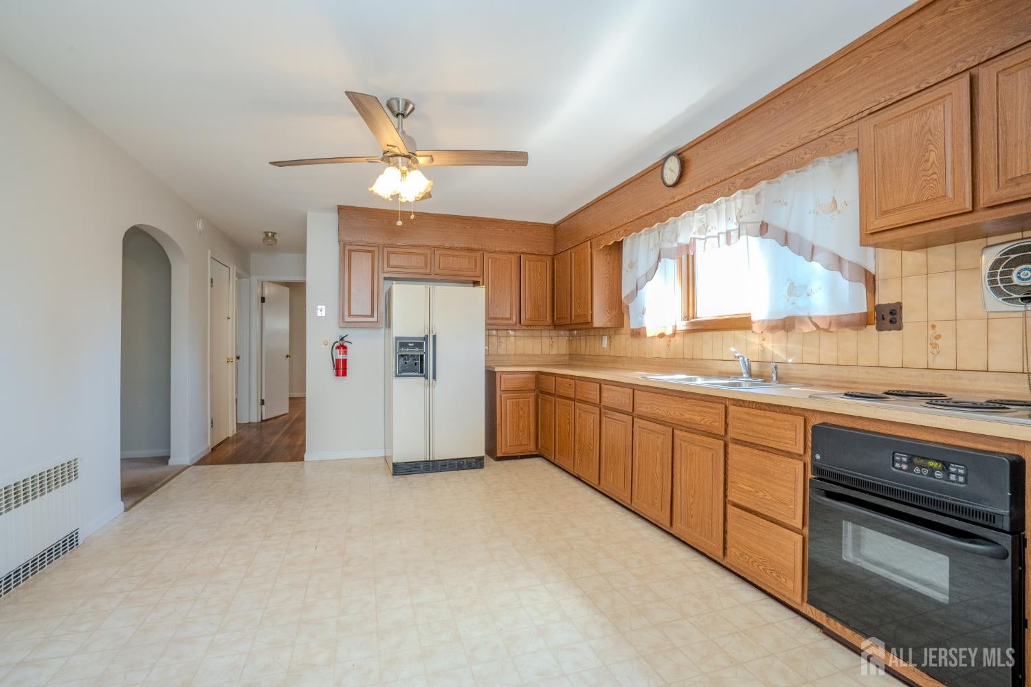 Welcome to 504 Plainfield Avenue, a charming Cape Cod home designed fo – image 7