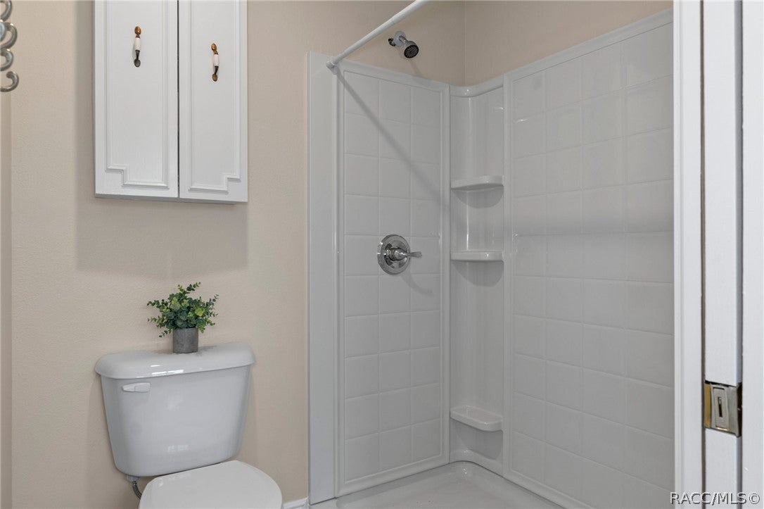 1400 1400 SE 5th Avenue, Crystal River, Florida, 34429, USA, 3 Bedrooms Bedrooms, ,2 BathroomsBathrooms,Residential,For Sale,1400 SE 5th Avenue,852812