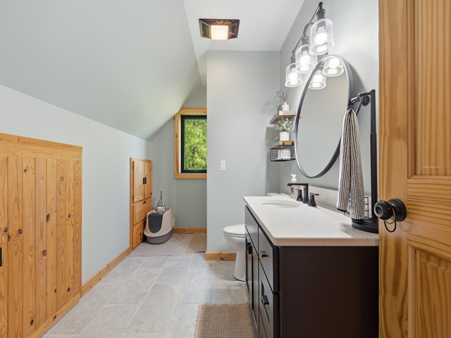 Your country oasis awaits! Once you see this beautiful home situated d – image 32