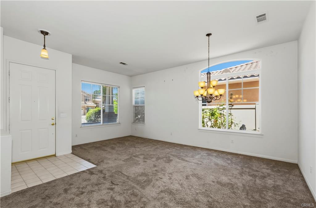 Welcome to this beautifully maintained single-story home located in a – image 7