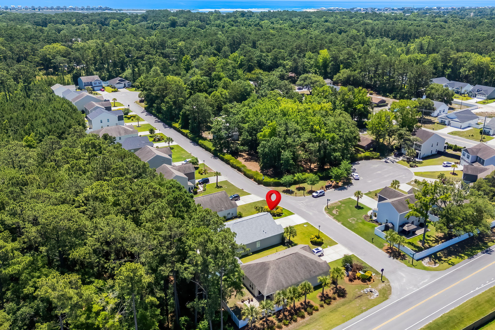 This is a beautifully maintained 4 BR/2BA one level, open concept ranc – image 4
