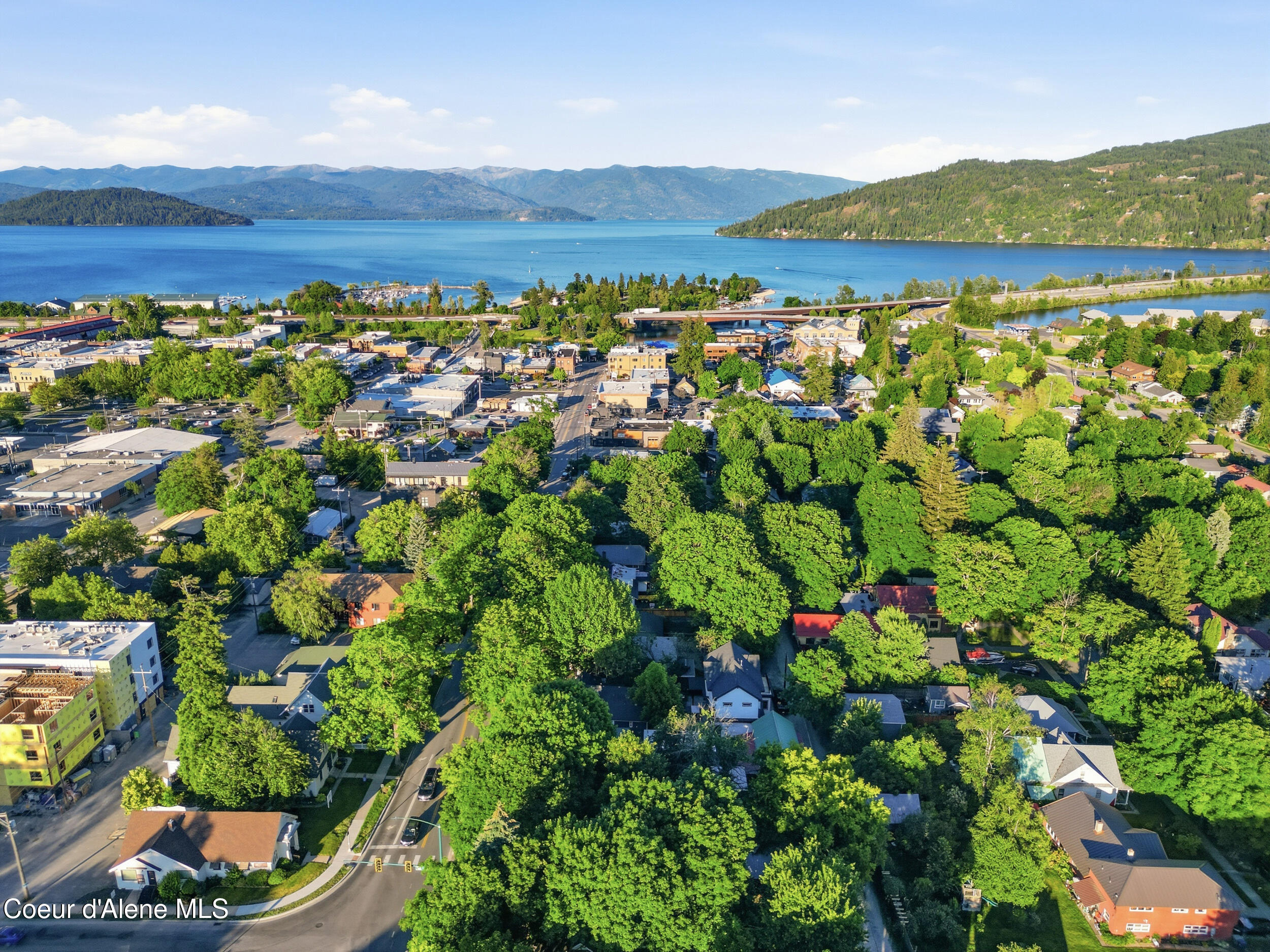 417 417 N Pine St, Sandpoint, Idaho, 83864, USA, ,Residential,For Sale,417 N Pine St,26-1642