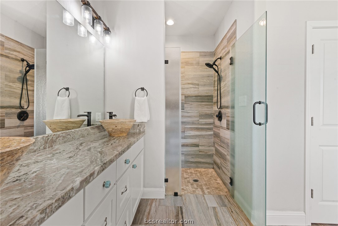 9066 9066 King Oaks Drive, Iola, Texas, 77861, USA, 3 Bedrooms Bedrooms, ,3 BathroomsBathrooms,Residential,For Sale,9066 King Oaks Drive,44059a7a-94ce-471a-a6a2-426d20