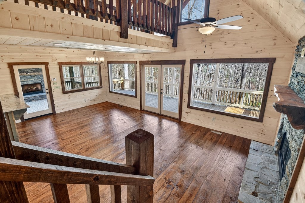811 811 Mangums Trail, Blue Ridge, Georgia, 30513, USA, 3 Bedrooms Bedrooms, ,3 BathroomsBathrooms,Residential,For Sale,811 Mangums Trail,3394d5cf-8a09-4422-b8d6-701af6