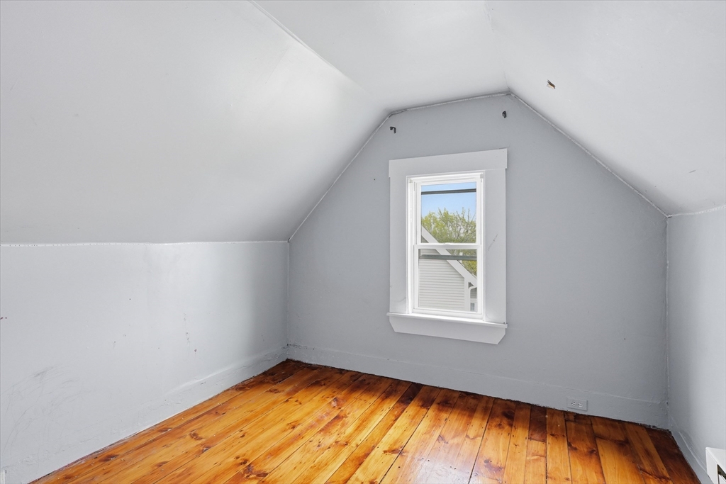 Opportunity awaits at 52 Hamilton Ave - a well-maintained 2-family off – image 22