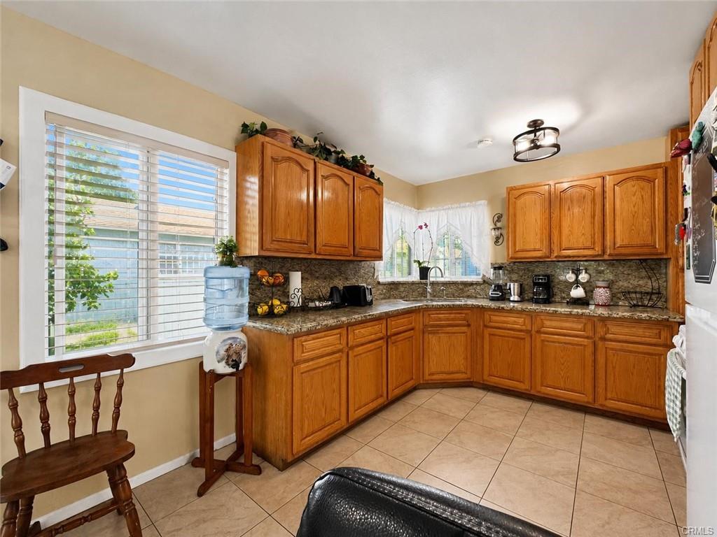 8617 8617 Ivy St, Los Angeles, California, 90002, USA, 5 Bedrooms Bedrooms, ,Residential,For Sale,8617 Ivy St,MB26135921