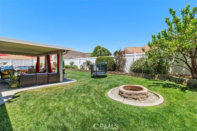 Beautiful move-in ready POOL home in the highly desirable Serenade Com – image 26