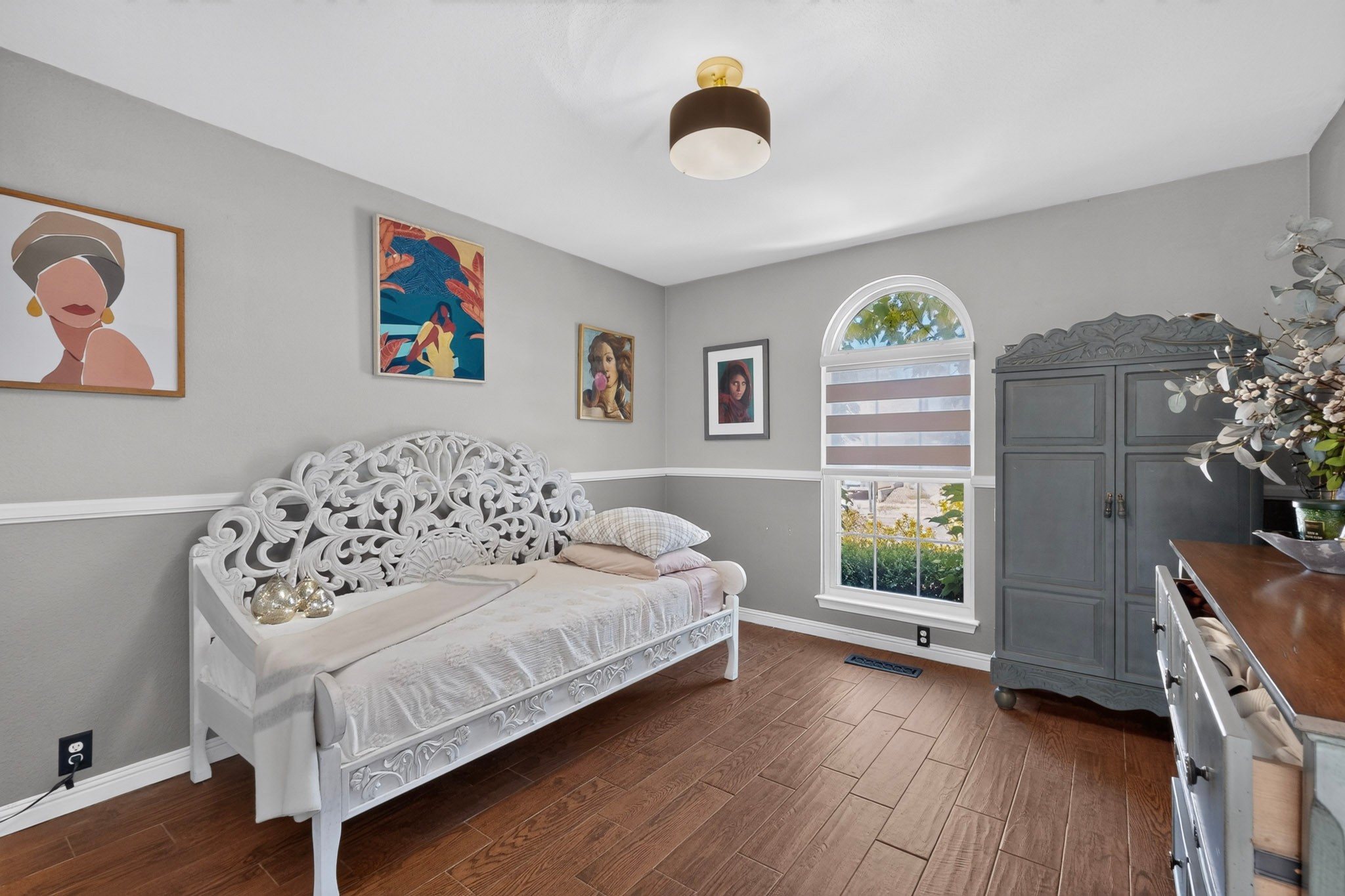 9104 9104 Thorton Avenue NE, Albuquerque, New Mexico, 87109, USA, 3 Bedrooms Bedrooms, ,2 BathroomsBathrooms,Residential,For Sale,9104 Thorton Avenue NE,1108296