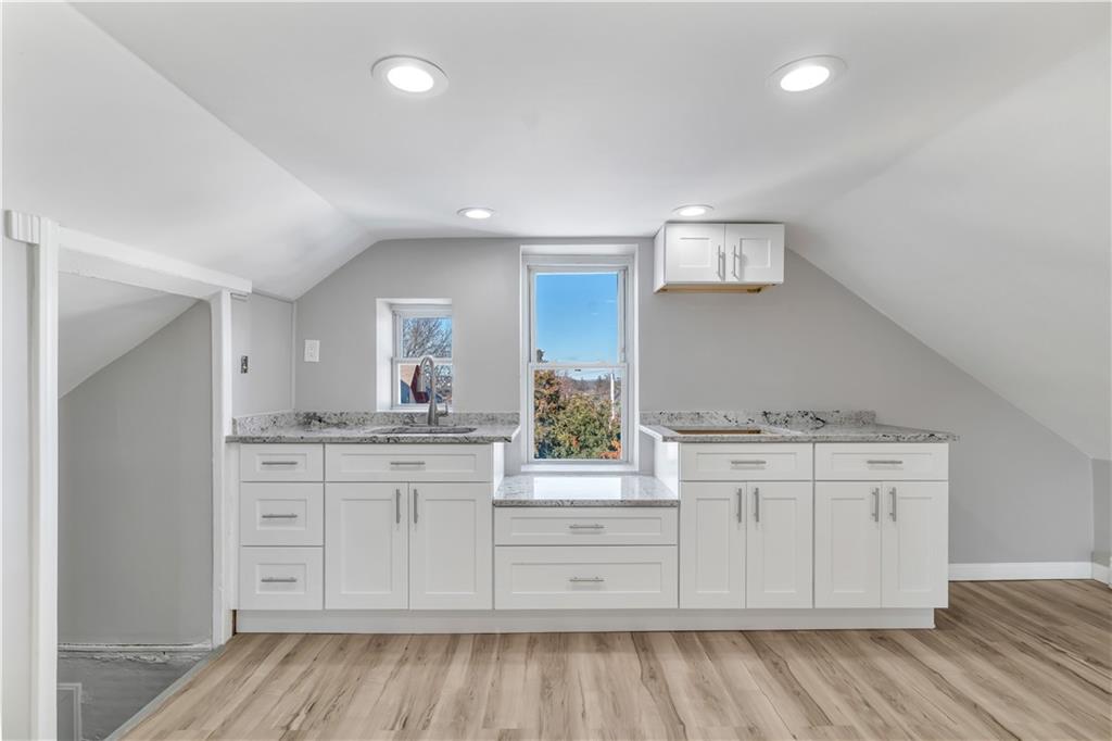 43 43 Jenkins Street, Providence, Rhode Island, 02906, USA, 3 Bedrooms Bedrooms, ,3 BathroomsBathrooms,Residential,For Sale,43 Jenkins Street,307401c6-e516-4f58-9ec1-370aa5