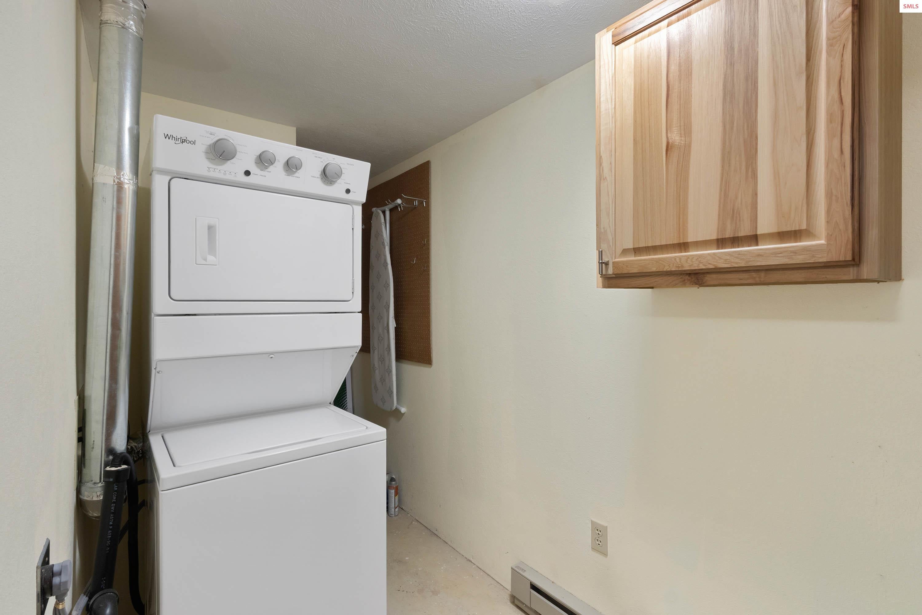 SELLER MOTIVATED! Wait no longer, now is the time to strike a deal! Li – image 38