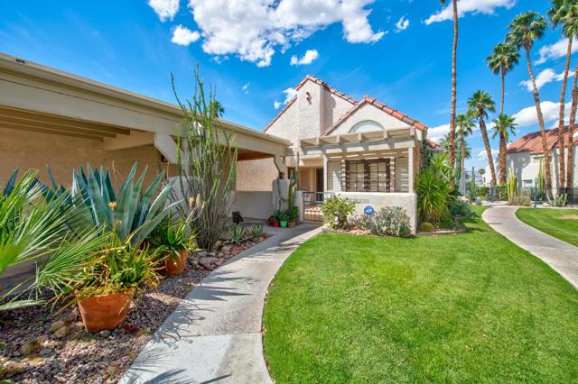 MAJOR PRICE IMPROVEMENT! Located just half a block from the world-clas – image 1