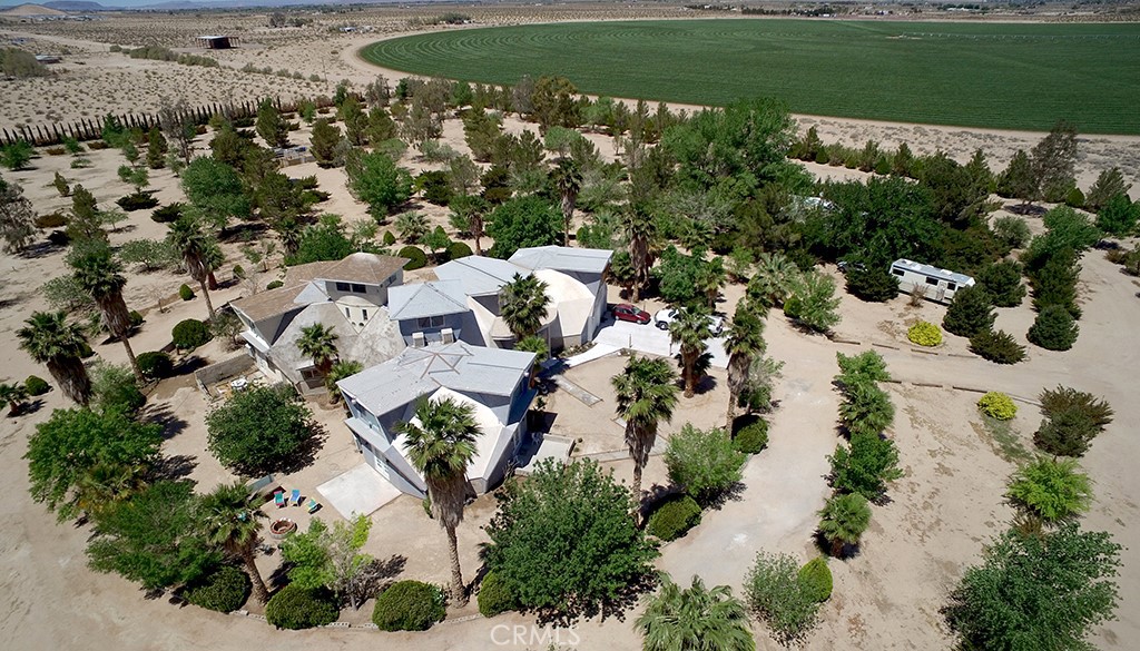45985 45985 Cottonwood Road, Newberry Springs, California, 92365, USA, 4 Bedrooms Bedrooms, ,6 BathroomsBathrooms,Residential,For Sale,45985 Cottonwood Road,HD25258107