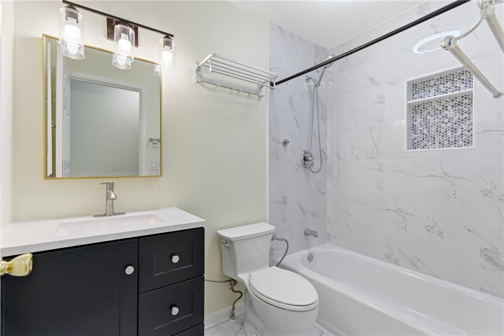 Welcome to this beautifully fully renovated home in desirable Alpharet – image 15