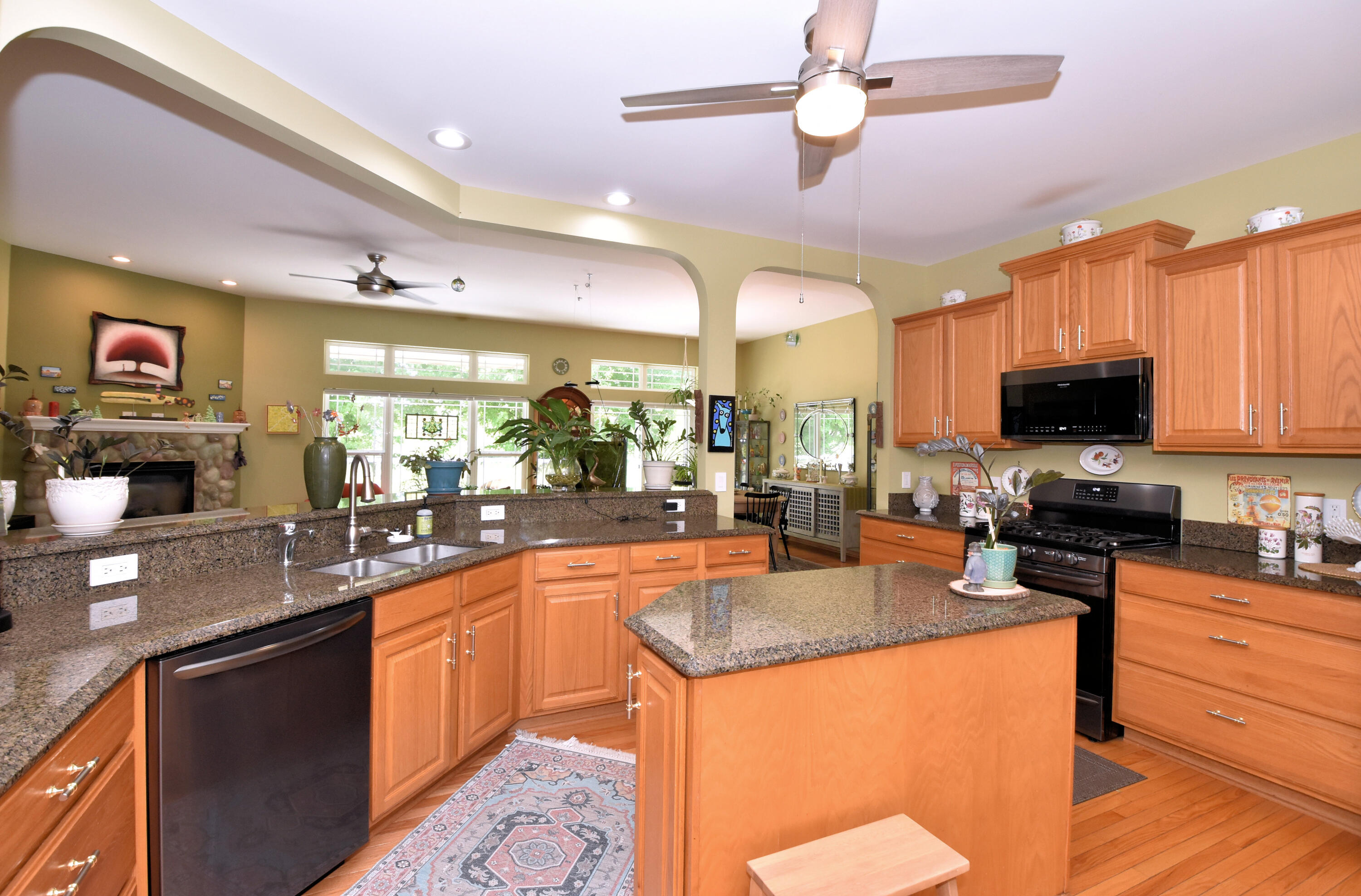 3326 3326 Emmertsen Rd, Caledonia, Wisconsin, 53406, USA, 3 Bedrooms Bedrooms, ,3 BathroomsBathrooms,Residential,For Sale,3326 Emmertsen Rd,df3244ac-4c6e-4545-bf85-edce47