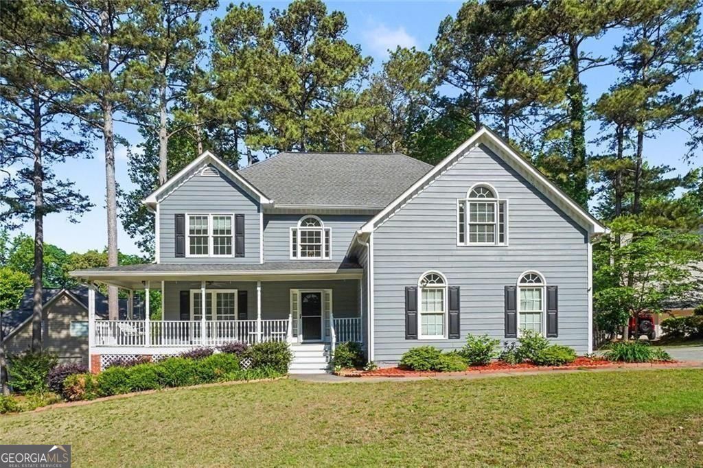 489 Broadstone Way in Brookstone III offers 7 bedrooms and 5 baths, in – image 1