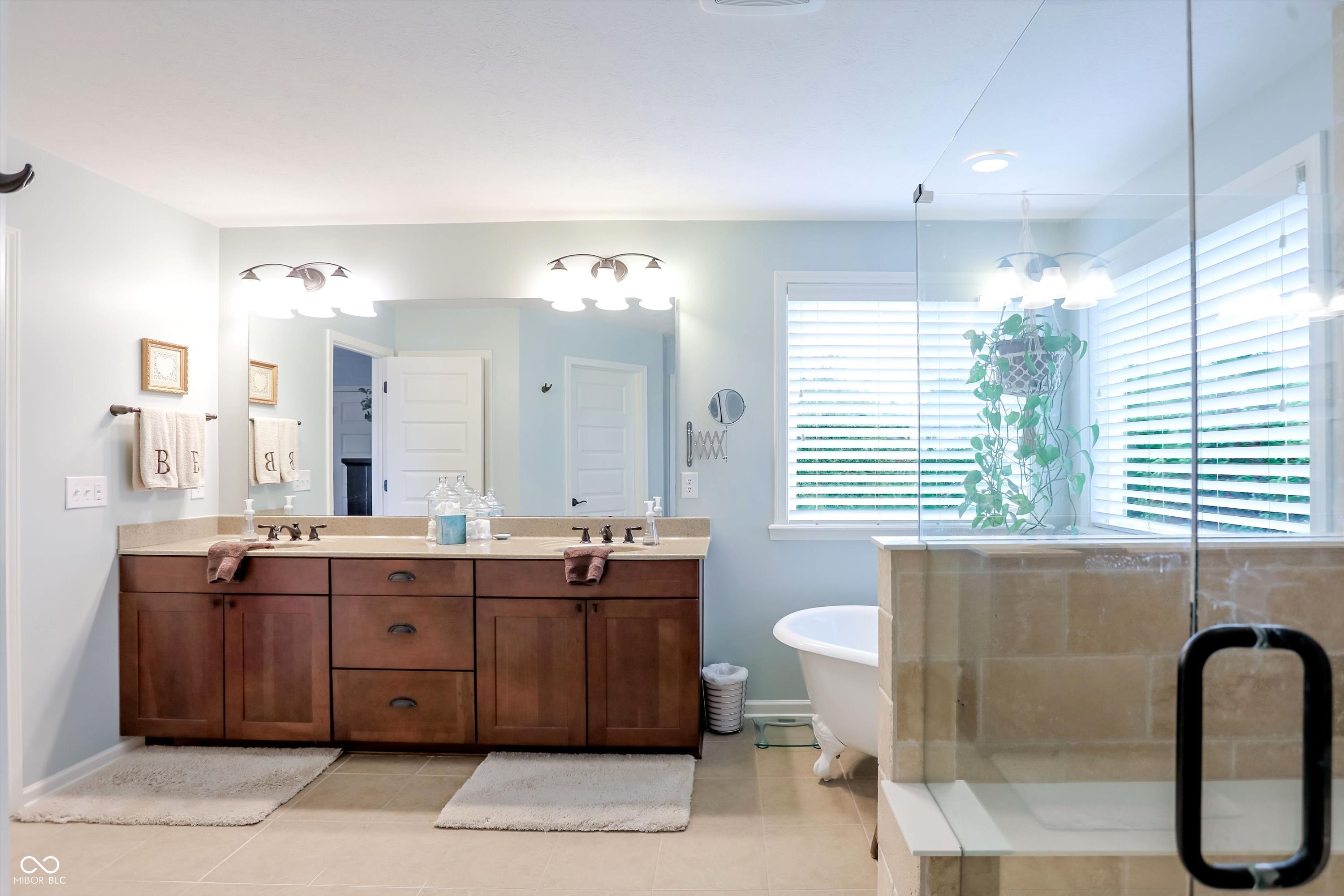 14180 14180 E Prevail Drive, Carmel, Indiana, 46033, USA, 5 Bedrooms Bedrooms, ,4 BathroomsBathrooms,Residential,For Sale,14180 E Prevail Drive,bd99cb15-0079-4b1f-acbe-2b2199