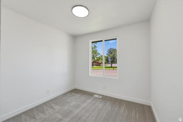 This home is move-in ready! Extra kitchen for extra income. New roof! – image 18