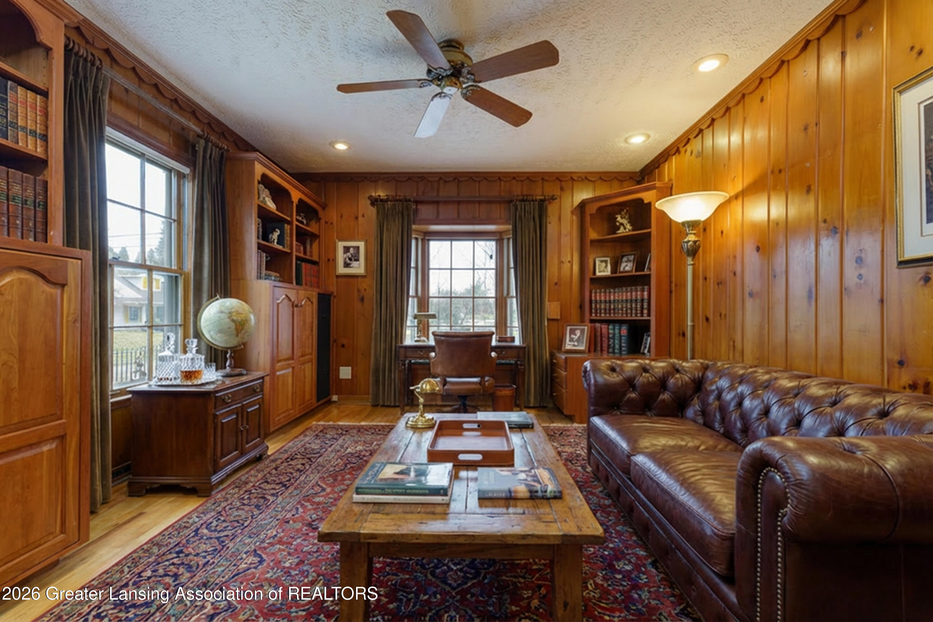 A rare opportunity to score a quintessential Glencairn gem! Gorgeous c – image 20