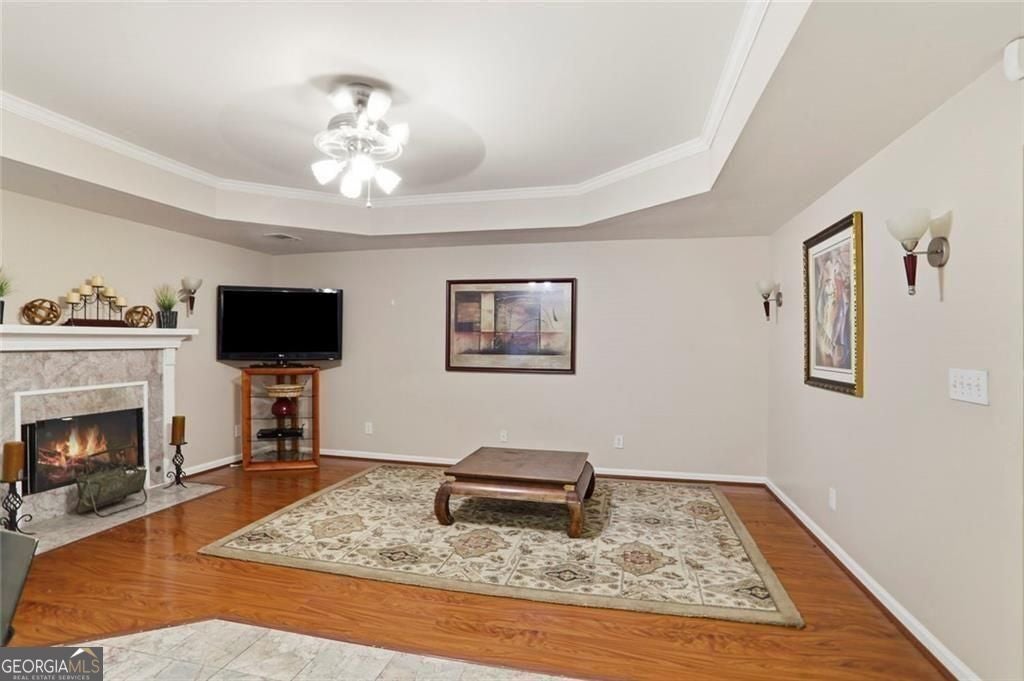 Seller willing to contribute up to $15,000 in seller concessions with – image 35