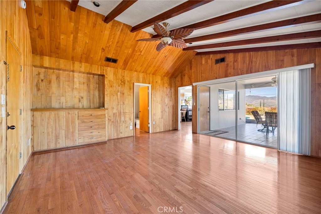 READY FOR A POOL HOME WITH STUNNING VIEWS?! Welcome to 26320 Rim Road, – image 26
