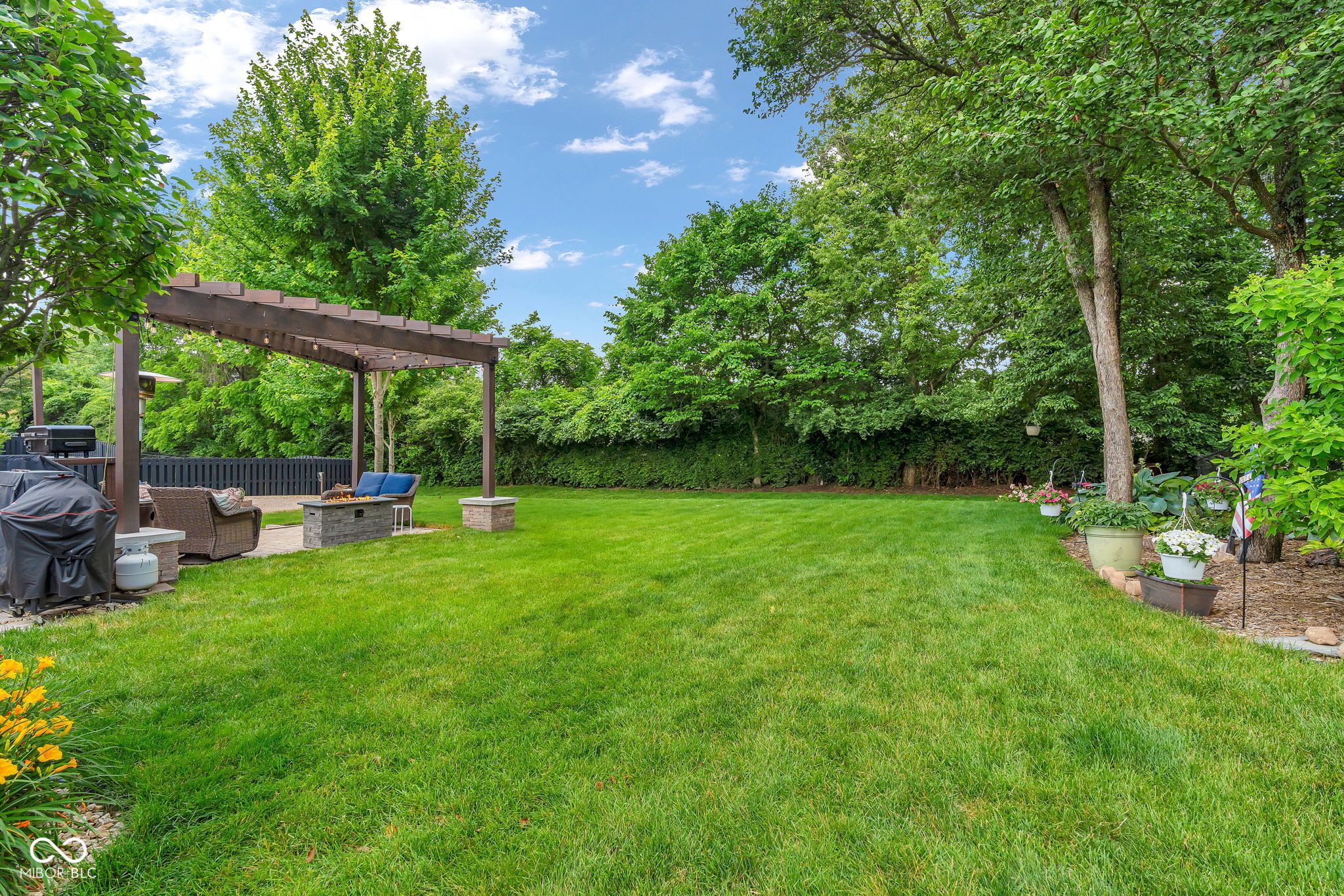 Step inside and instantly feel at home in this custom brick Cape Cod n – image 62
