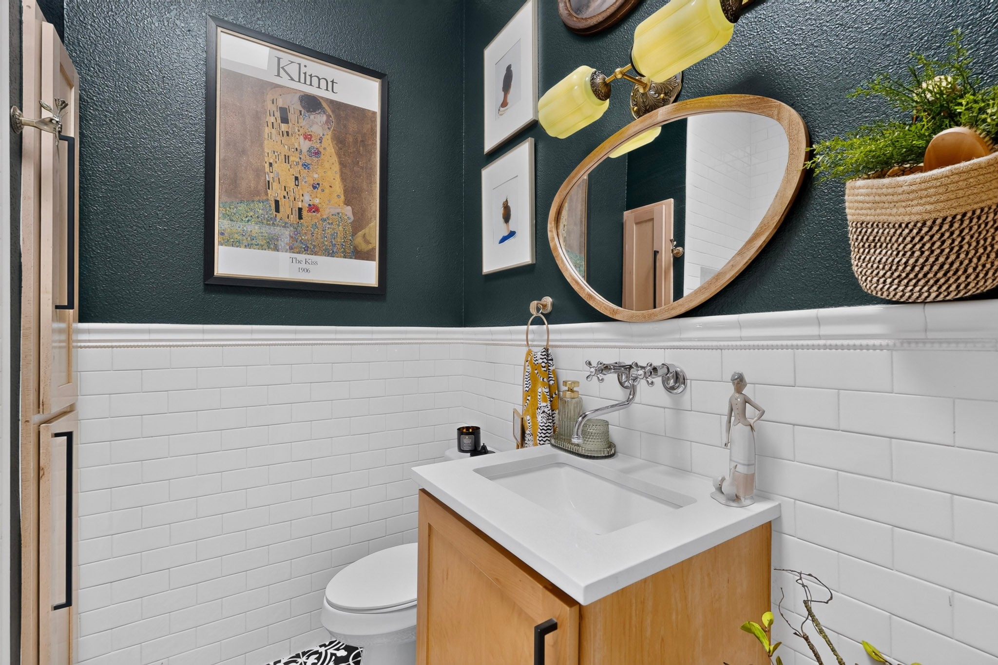9104 9104 Thorton Avenue NE, Albuquerque, New Mexico, 87109, USA, 3 Bedrooms Bedrooms, ,2 BathroomsBathrooms,Residential,For Sale,9104 Thorton Avenue NE,1108296