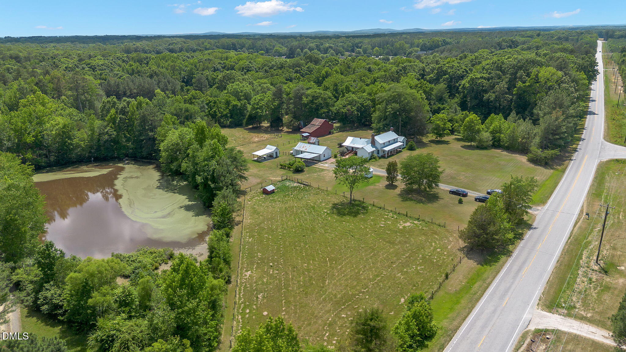 2204 2204 Us-158, Oxford, North Carolina, 27565, USA, 2 Bedrooms Bedrooms, ,2 BathroomsBathrooms,Residential,For Sale,2204 Us-158,10175135