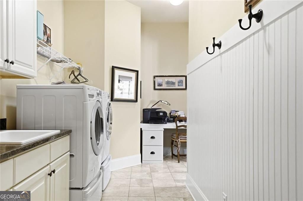 318 318 Lakeside Trace, Canton, Georgia, 30115, USA, 3 Bedrooms Bedrooms, ,4 BathroomsBathrooms,Residential,For Sale,318 Lakeside Trace,10761748