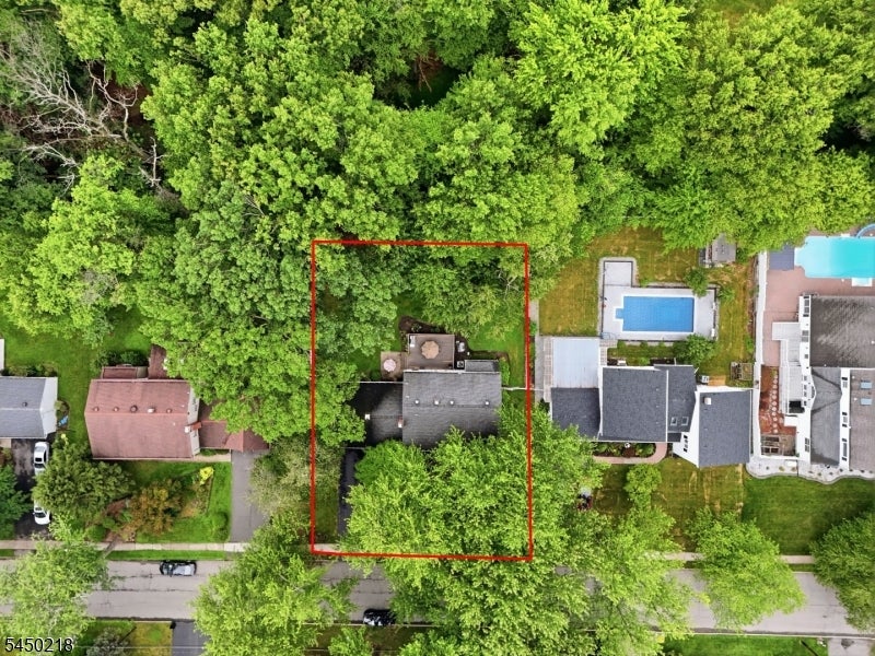 18 18 Druid Hill Dr, Parsippany-Troy Hills Twp., New Jersey, 07054, USA, 4 Bedrooms Bedrooms, ,3 BathroomsBathrooms,Residential,For Sale,18 Druid Hill Dr,4043957