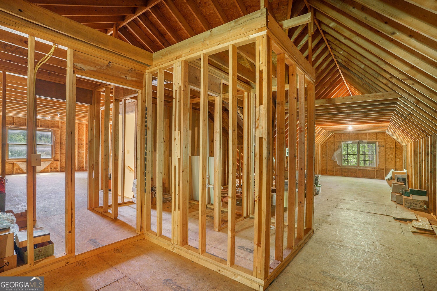 Experience the epitome of country living on this expansive 10+ acre pr – image 36