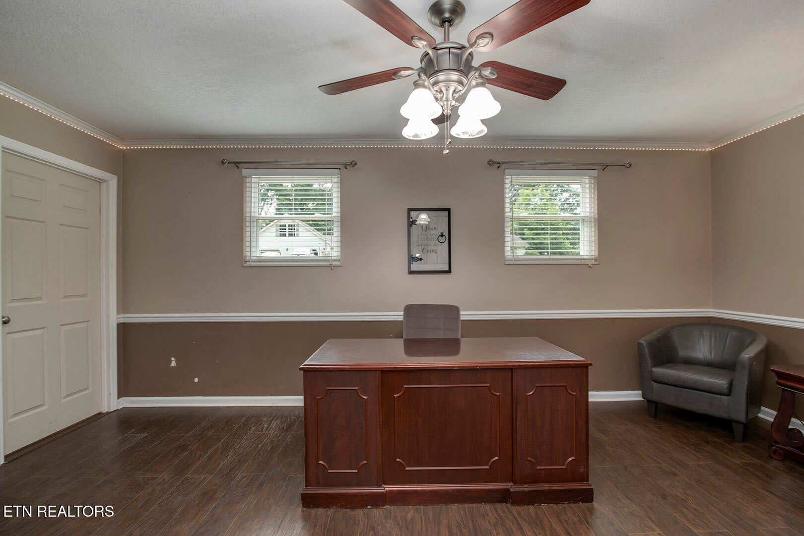 Are you looking for a wonderful home in a desired subdivision in a gre – image 21