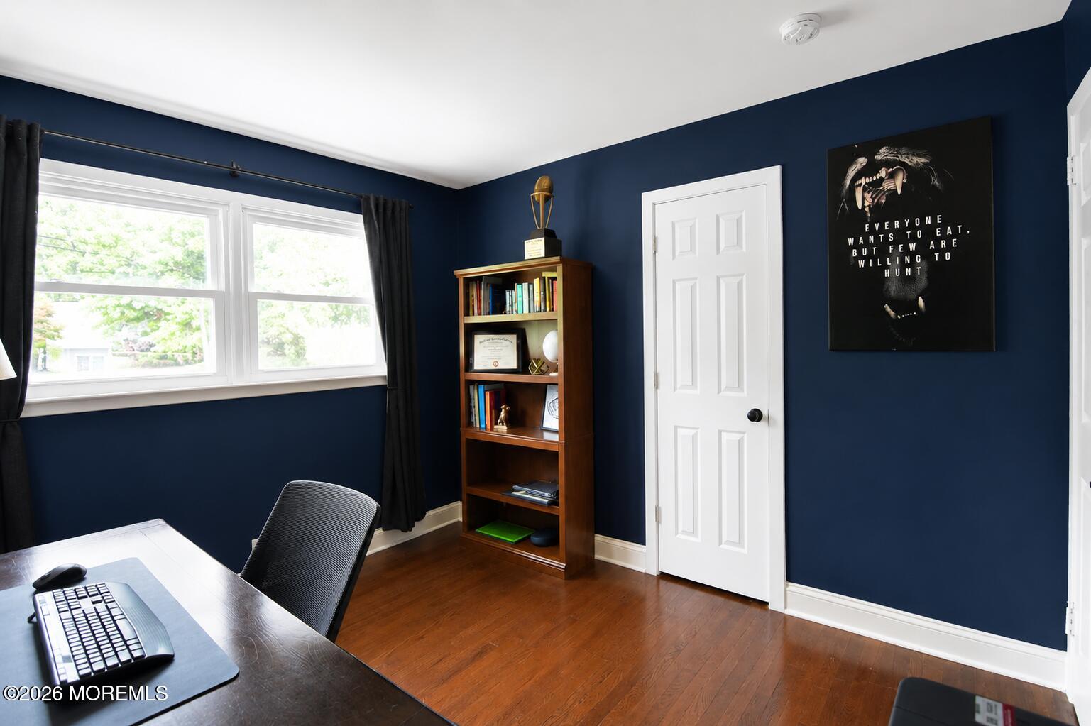 Dont miss this charming home situated on an oversized 145 x 147 lot in – image 25