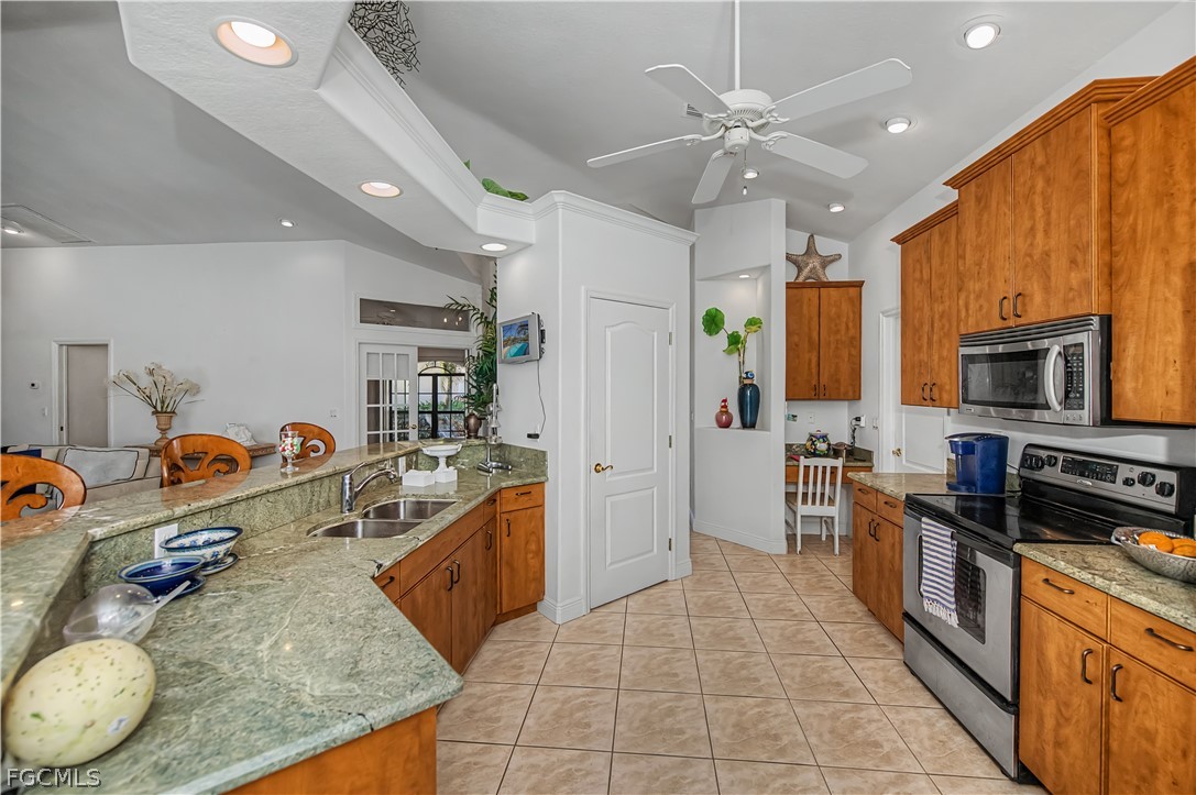 3229 3229 SE 1st Court, Cape Coral, Florida, 33904, USA, 3 Bedrooms Bedrooms, ,2 BathroomsBathrooms,Residential,For Sale,3229 SE 1st Court,ee2b59fe-c4ab-4077-9063-6c4db8