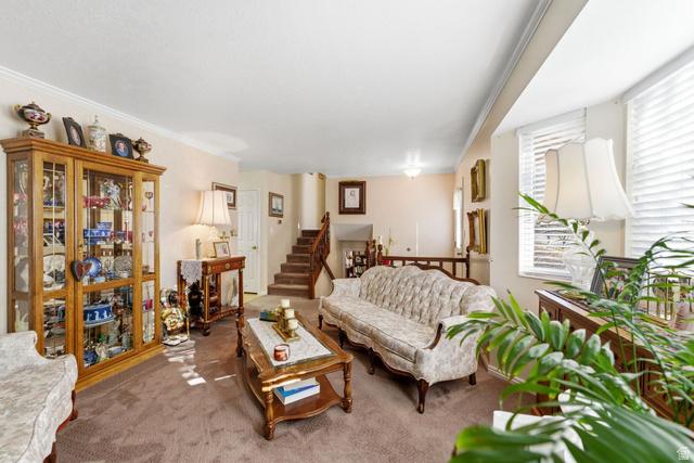 Welcome home to this beautifully well-kept East Bench gem, perfectly s – image 9