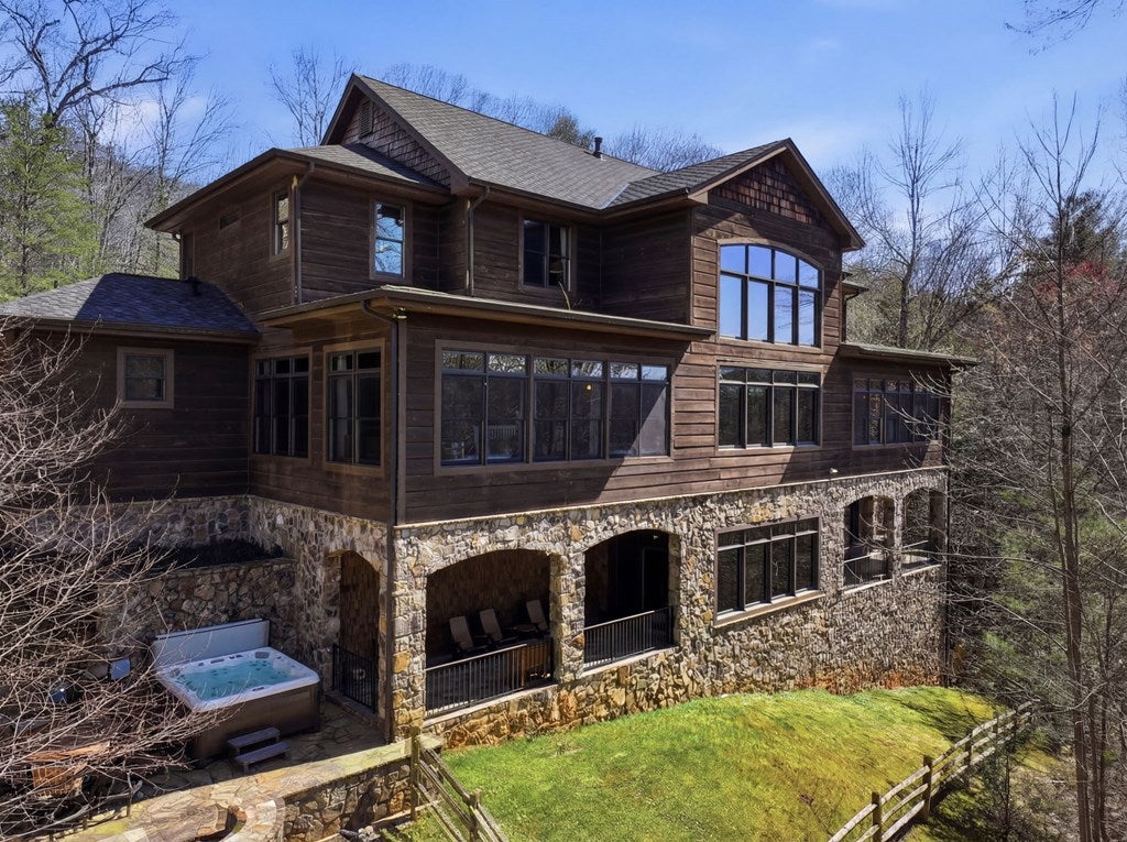 Architectural Mountain Sanctuary on 5+ Private Acres. Experience refin – image 90